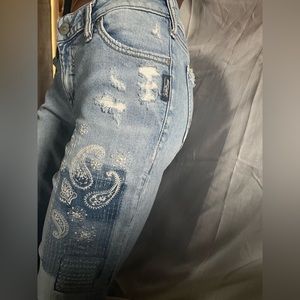 Silver Jeans Aiko Paisley Distressed Ankle Skinny